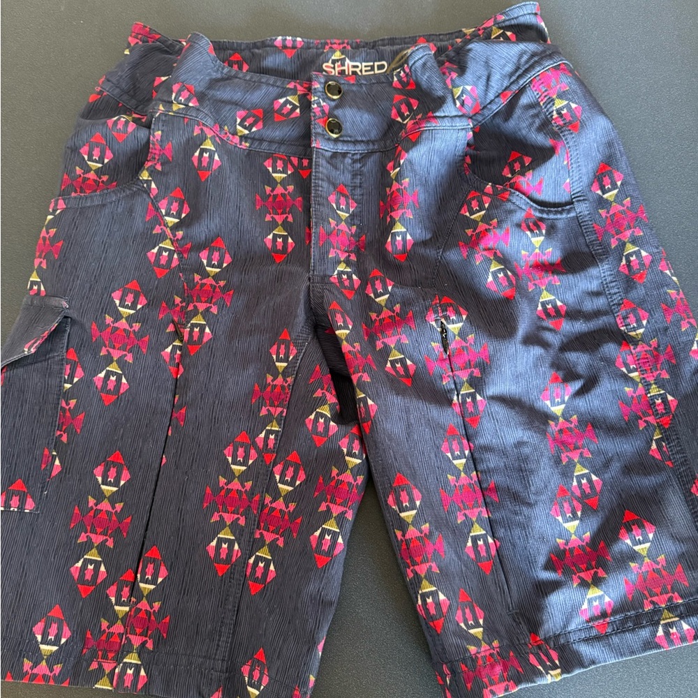 Shredly Women's Patterned Bike Shorts